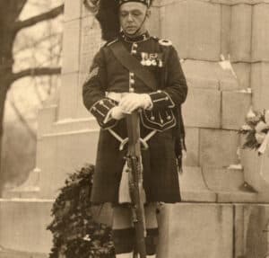 Henry Ralph guard at Regimental memorial