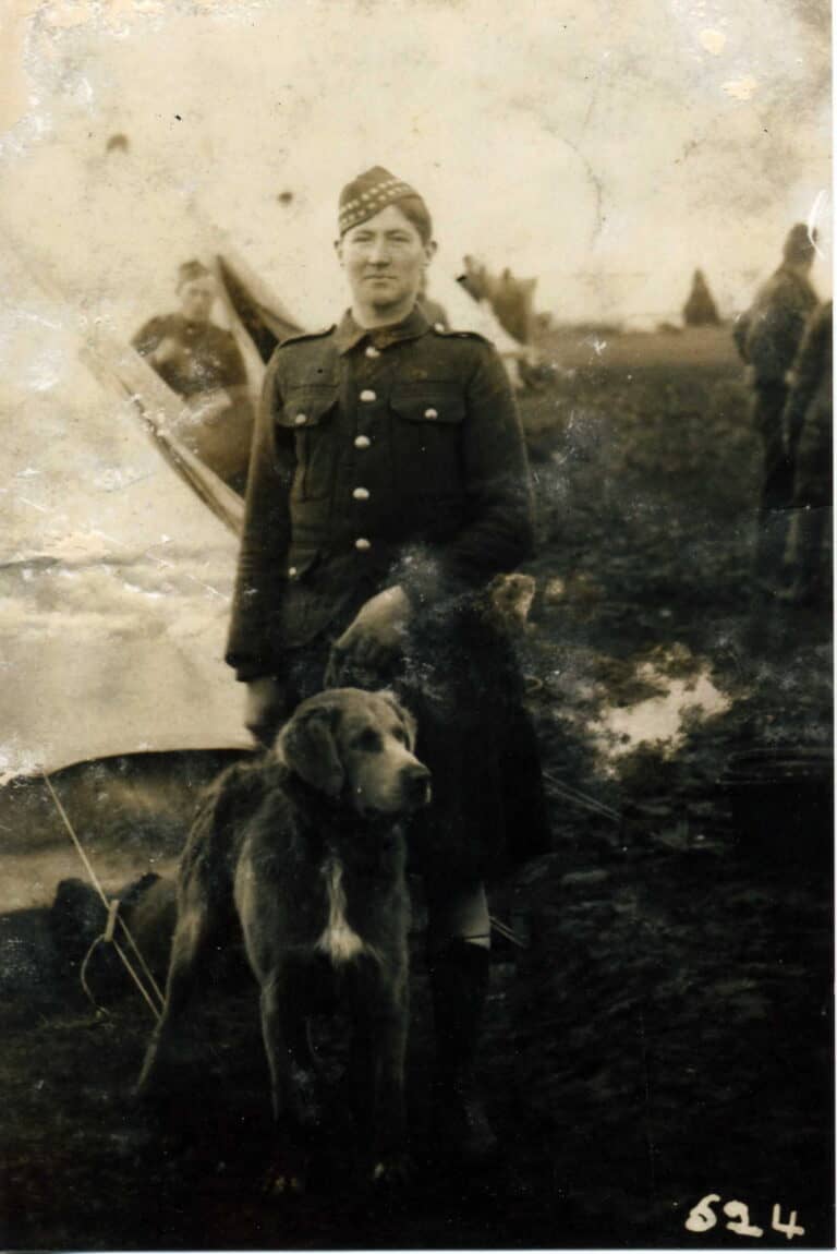 27637 Private David Milloy and Max. Valcartier 1914