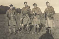 15th Bn officers Salisbury Plain West Down
Camp South 16 Oct-17 Dec 1914. L-R: Lt Mavor, Lt Davidson,
Capt MacGregor, Lt Jago.