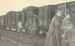 Entraining in Nazaire, France Lt Barwick front right Feb 1915.