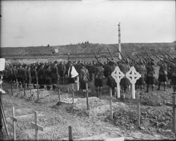 Burial of Lt Evan Ryrie July 1917.