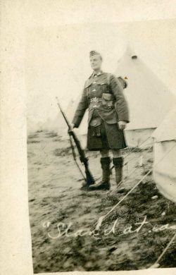 Private
with Ross and Oliver webbing. Home Battalion Canadian Defence Force 1917