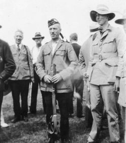 Then CSM former Sgt Harold Ashling (captured at 2nd
Ypres; Gottingen POW 1915-1918) competing at Connaught ranges Ottawa 1931.Wins G-G medal as Best shot in
Canada.