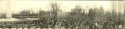 Unveiling and dedication of the regimental memorial at
Queen’s Park, Toronto 1923. Note no Battle
Honours on memorial as WWI Honours not awarded until 1928.