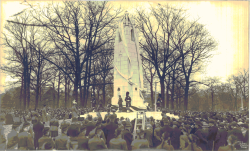 Unveiling and dedication of the regimental memorial at Queen’s Park, Toronto 1923. Chaplains Maj T Crawford Brown and Capt Stuart Parker.
