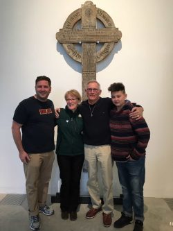 Fred Ryall and family in front of the 15th Battalion’s Vimy cross at the Vimy Visitor Education Centre during the
2017 Centenary of Vimy Ridge. Pte Charles Ryall was KIA on April 9, 1917, and his name is inscribed on the cross.