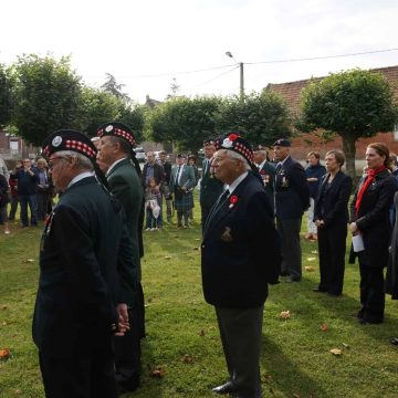 Thiepval memorial moment of silence at dedication ceremony 2013